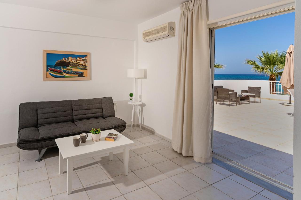 Azure Seaside Apts Magnisía Exteriör bild