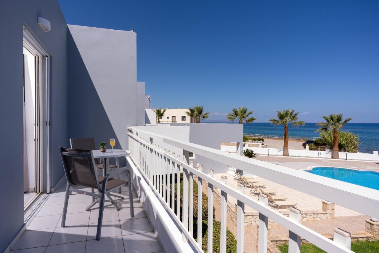 Azure Seaside Apts Magnisía Exteriör bild