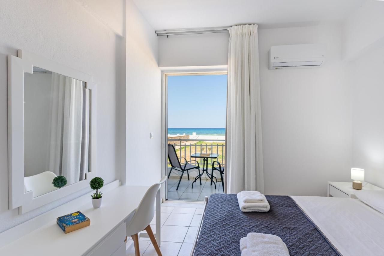 Azure Seaside Apts Magnisía Exteriör bild